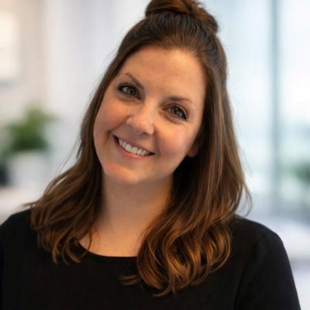 Profile photo of a State Farm Agent named: Nikki Stone