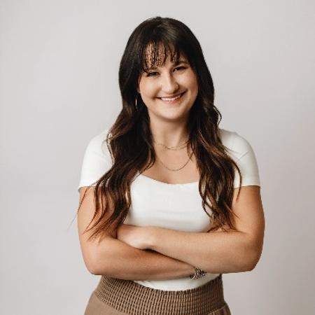 Profile photo of a State Farm Agent named: Jacey Moser