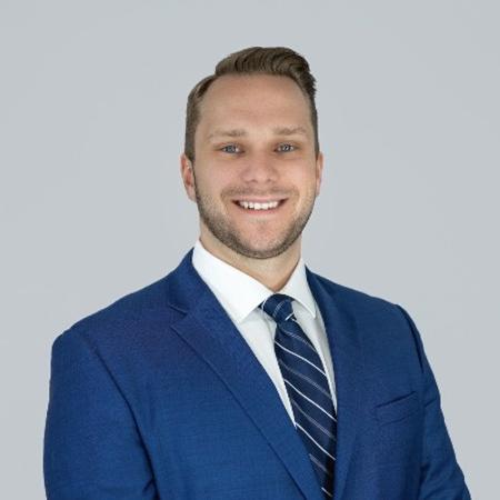 Profile photo of a State Farm Agent named: Spencer Hildahl