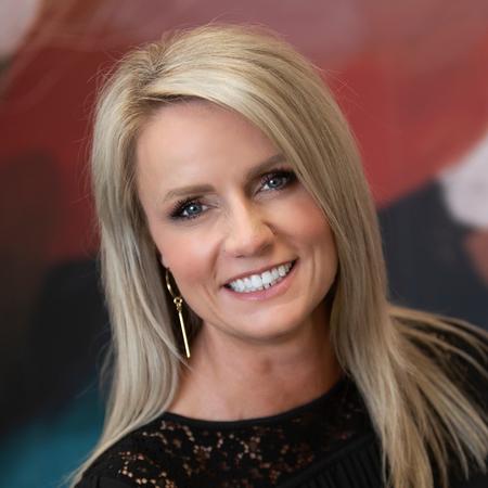 Profile photo of a State Farm Agent named: Kelli Swart