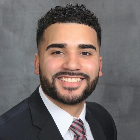 Profile photo of a State Farm Agent named: Gilbert Reyes