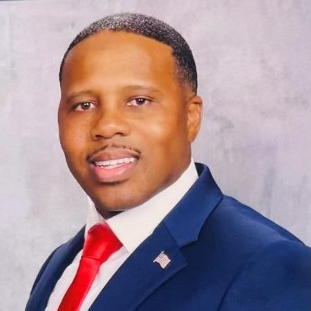 Profile photo of a State Farm Agent named: Don Burkett