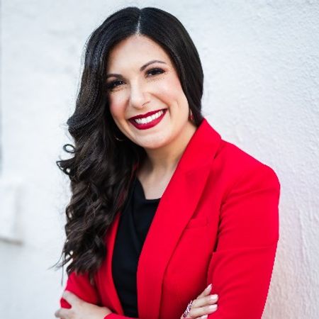 Profile photo of a State Farm Agent named: Kathlein Guinn