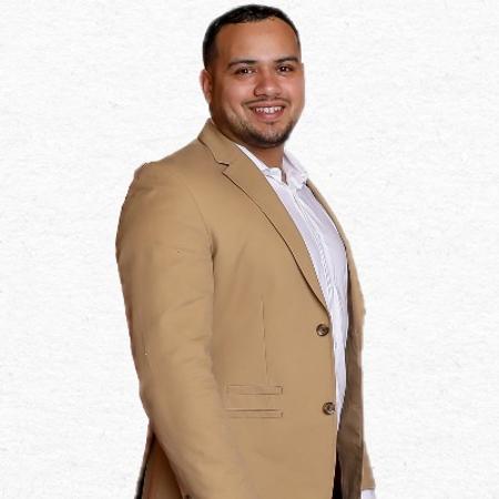 Profile photo of a State Farm Agent named: Fabian Valdez