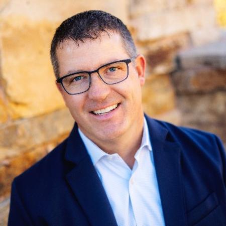 Profile photo of a State Farm Agent named: Tim Urbine