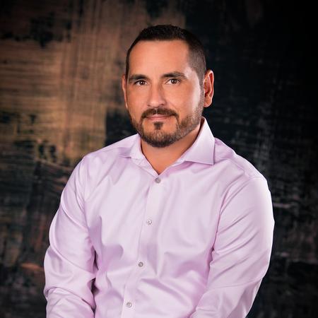 Profile photo of a State Farm Agent named: Robert Dean