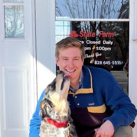 Profile photo of a State Farm Agent named: Alex Dinley