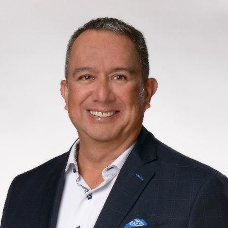 Profile photo of a State Farm Agent named: Michael Cardenas