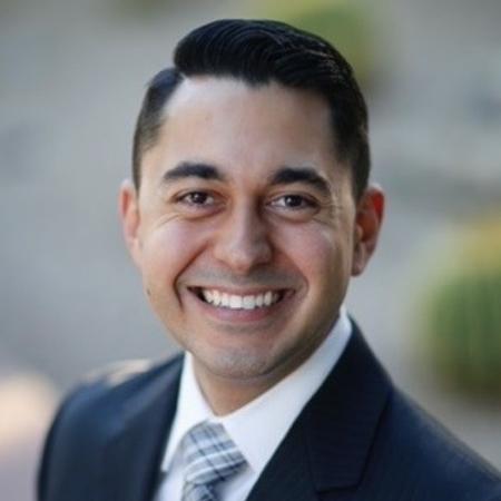 Profile photo of a State Farm Agent named: Lanse Delara