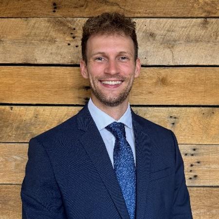 Profile photo of a State Farm Agent named: Clay Pinkham