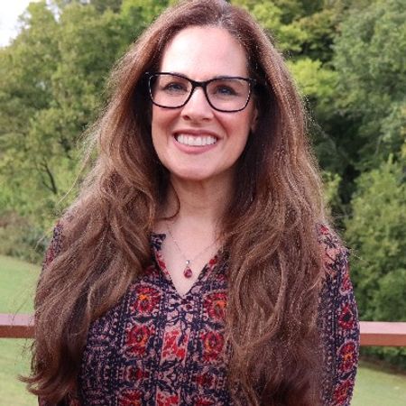 Profile photo of a State Farm Agent named: Jennifer Bourne