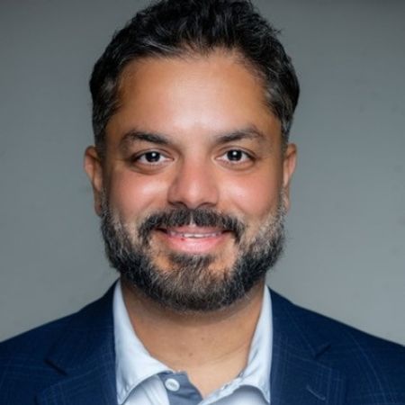 Profile photo of a State Farm Agent named: Ruz Ogra