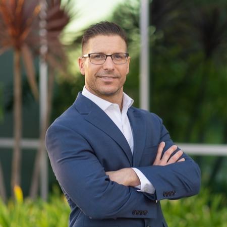 Profile photo of a State Farm Agent named: Ryan Charlon