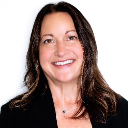 Profile photo of a State Farm Agent named: Lisa Atkinson