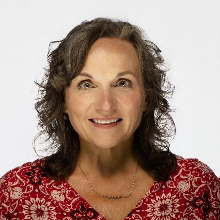 Profile photo of a State Farm Agent named: Cris Stabley