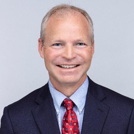 Profile photo of a State Farm Agent named: Roger Wingfield