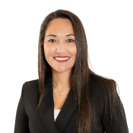 Profile photo of a State Farm Agent named: Fernanda Macedo